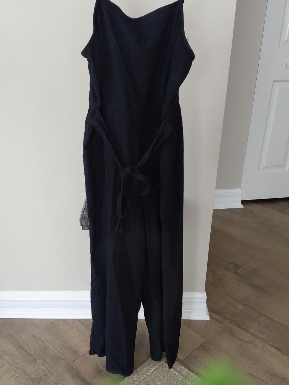 Market & Spruce Black Sleeveless Jumpsuit with Waist Tie Medium New W/o Tags!
